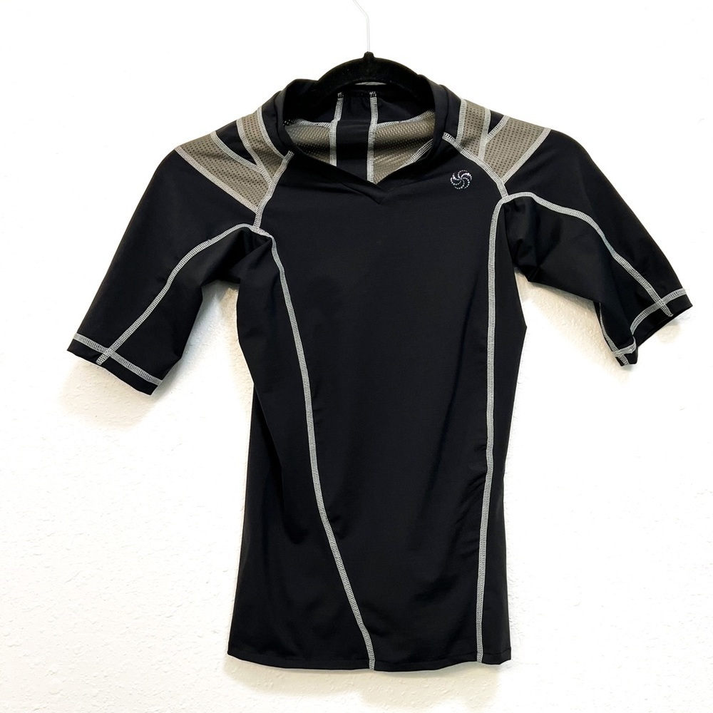 Intelliskin Shirt Small Stand Tall Foundation Posture Compression